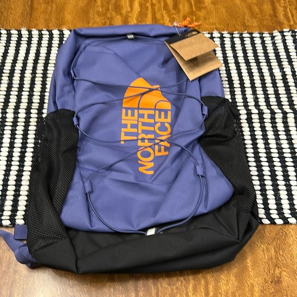 THE NORTH FACE Youth Court Jester Backpack - Picture 5 of 14